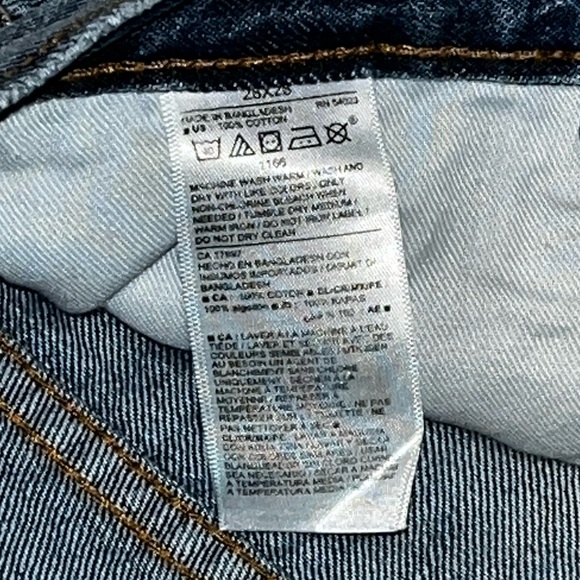 Old Navy Loose Blue Jeans Size 28x28 NWT - Picture 6 of 7